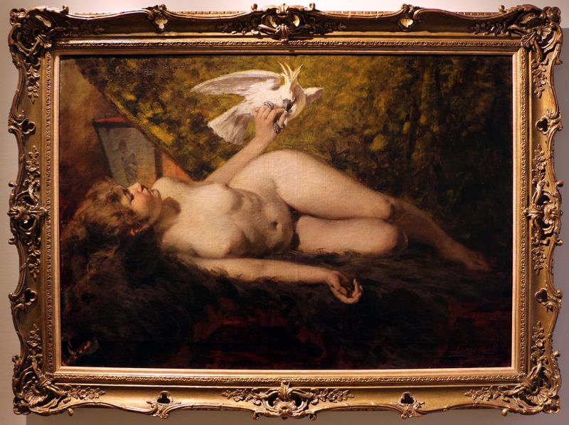 Nude lady